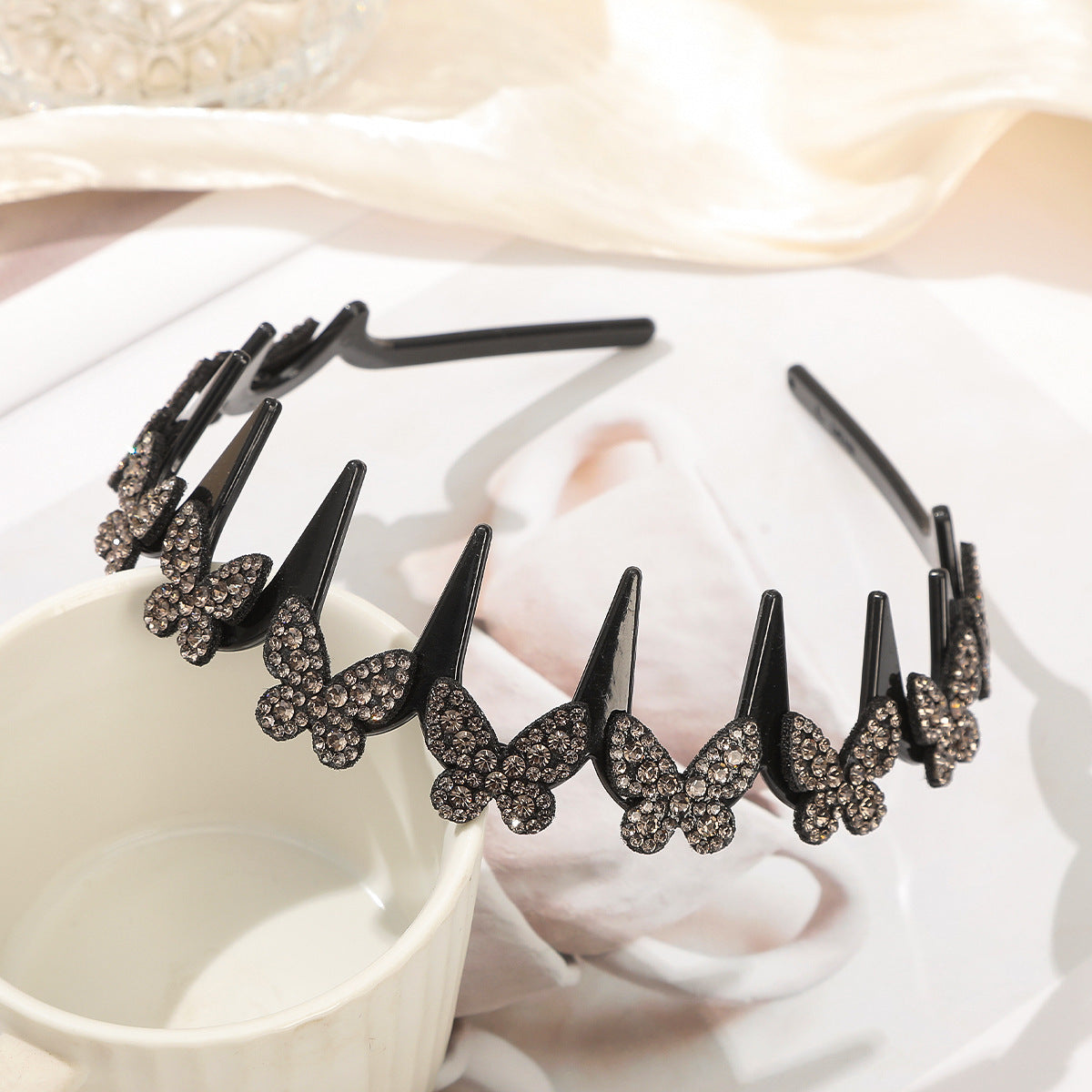 💥Set of wave-shaped crystal hairbands – Lightweight, non-slip and girly hair accessories; sparkling wave-shaped hairbands with crystal details for weddings and everyday wear; girly and feminine accessorie