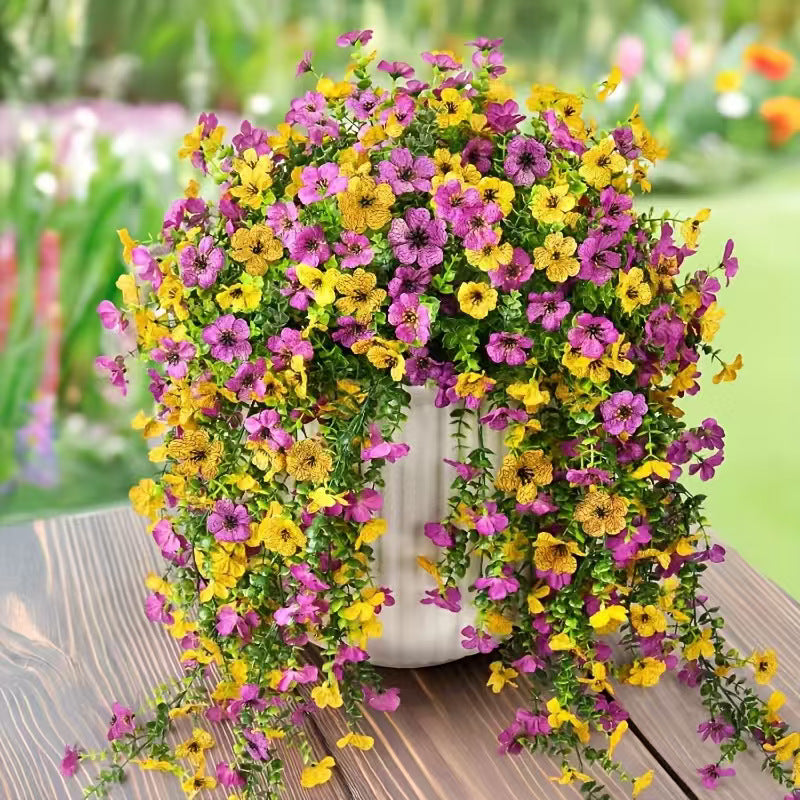 Cascading daisies and eucalyptus flowers for outdoor use – UV-resistan