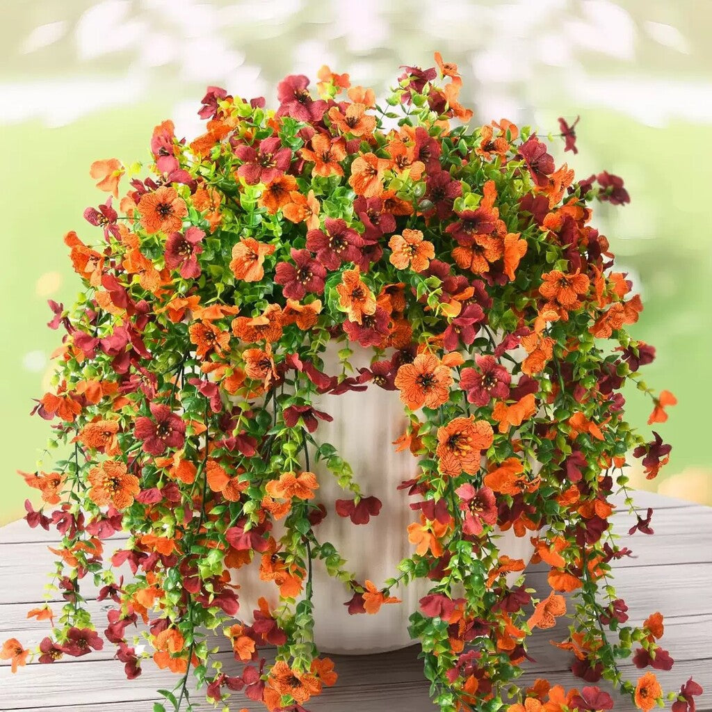 Cascading daisies and eucalyptus flowers for outdoor use – UV-resistan