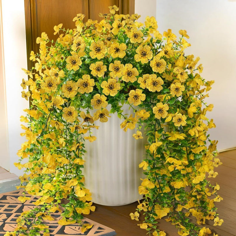 Cascading daisies and eucalyptus flowers for outdoor use – UV-resistan