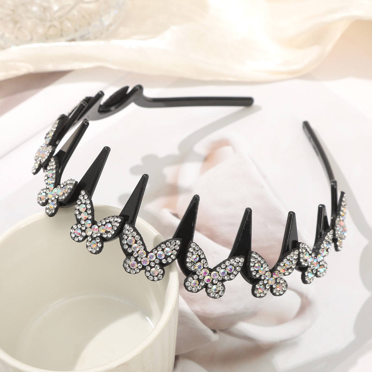 💥Set of wave-shaped crystal hairbands – Lightweight, non-slip and girly hair accessories; sparkling wave-shaped hairbands with crystal details for weddings and everyday wear; girly and feminine accessorie