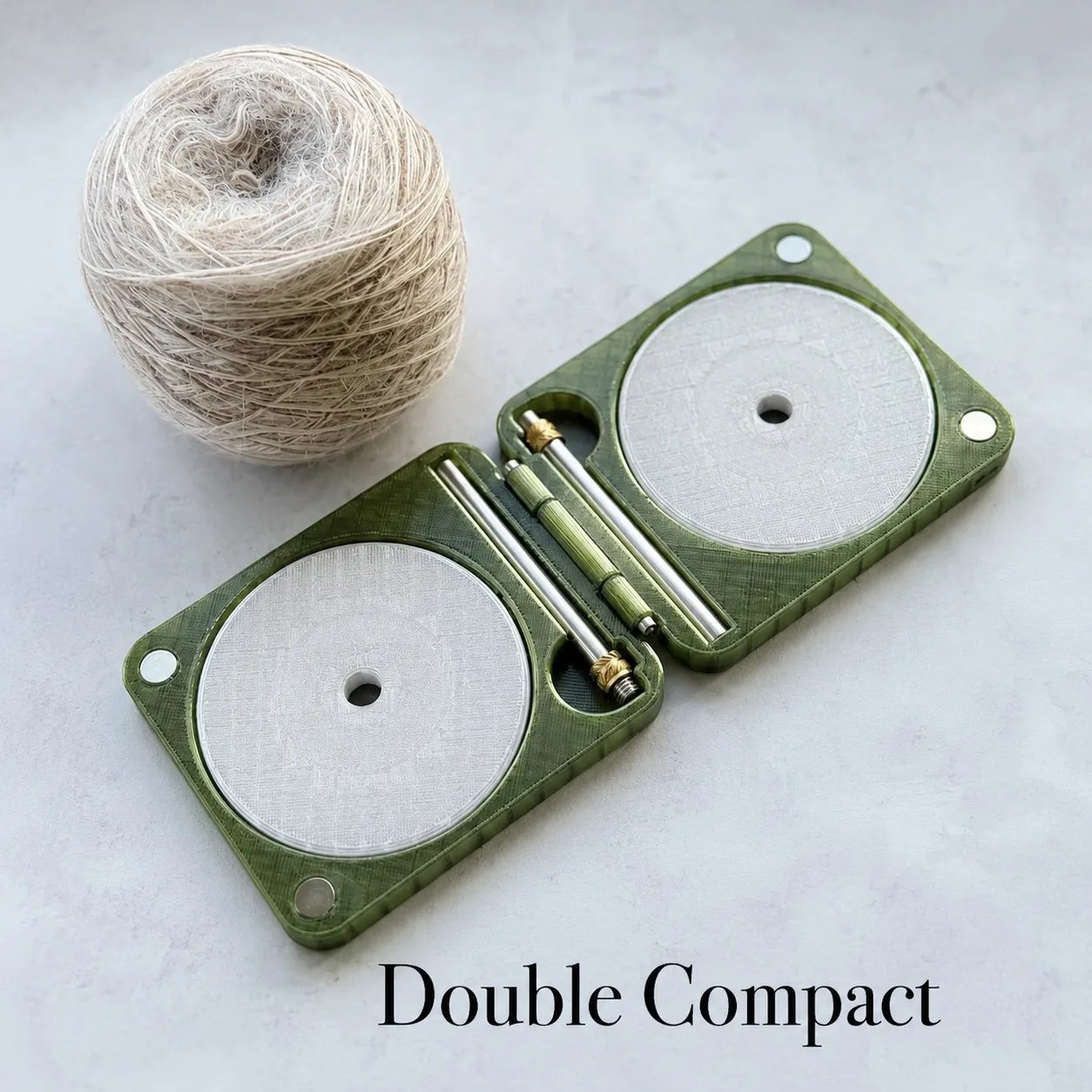 🧶Portable yarn holder for crochet and knittin
