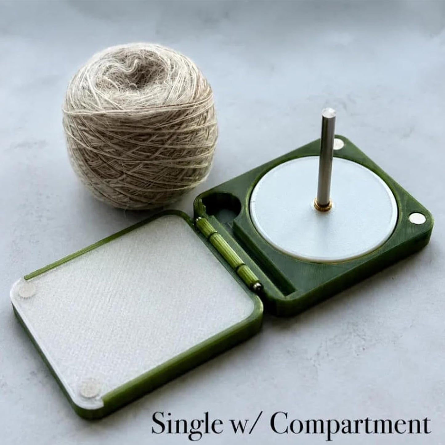 🧶Portable yarn holder for crochet and knittin