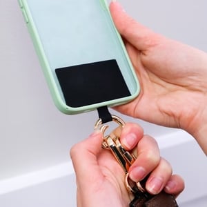 💖Telefonrem med ficka med dragkedja